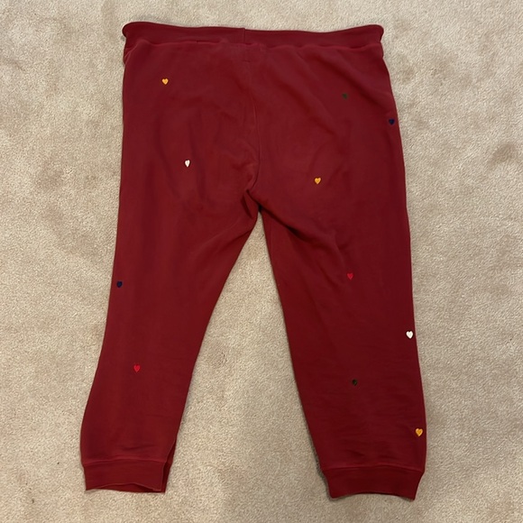 The Great. Cropped Size 3 (Large) Spiced Wine Joggers with hearts - Picture 3 of 8